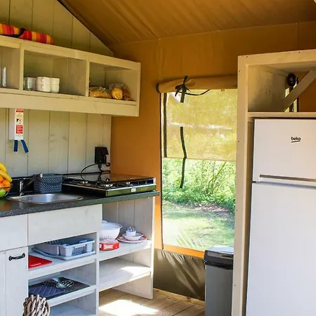 Glamping Οργανωμένο κάμπινγκ *