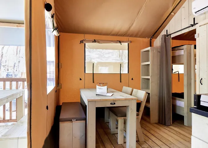 Campo de lujo Glamping Blanes