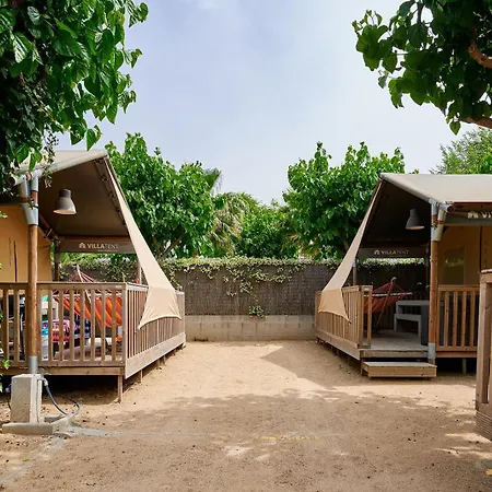Glamping *