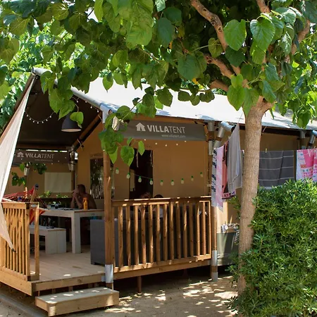 Glamping